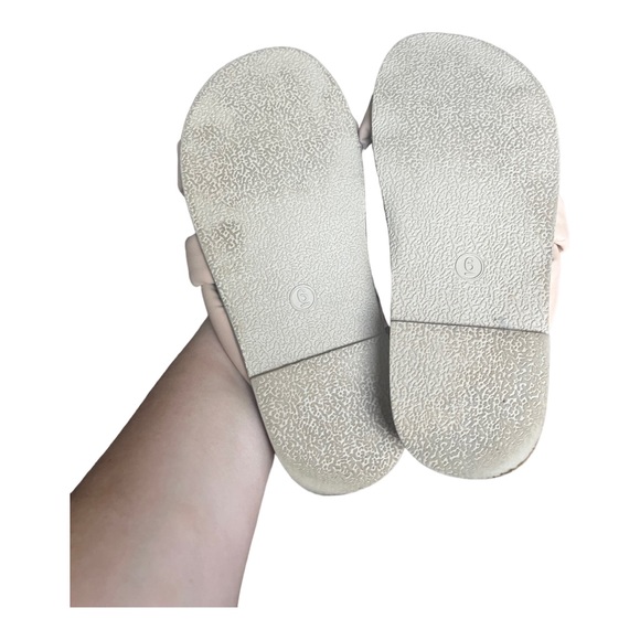 Universal Thread Cosette Puffy Slide Sandals in Tan - Picture 9 of 11